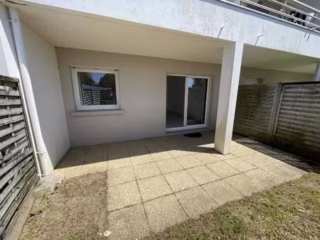 studio rez-de-jardin à louer à lorient - secteur proche monistrol