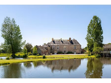 (14) bayeux - manoir xii-ème 500 m² - dependances 1000m² - 4 ha - paris 2h30