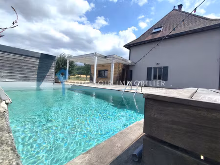 maison t6 piscine et terrasse à montferrat avec l'agence du