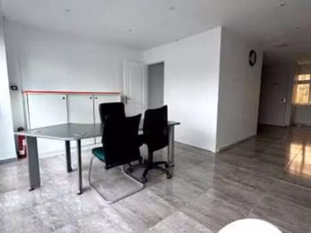 vente bureaux et commerces à lorient (56100) : à vendre / 30m² lorient