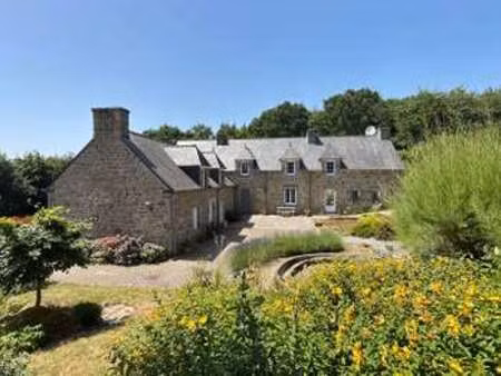 vente maison à saint-julien (22940) : à vendre / 179m² saint-julien