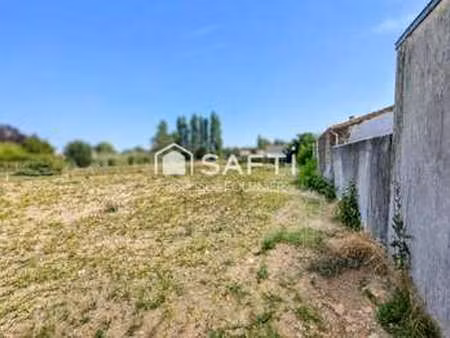 vente terrain à bessines (79000) : à vendre / 1714m² bessines