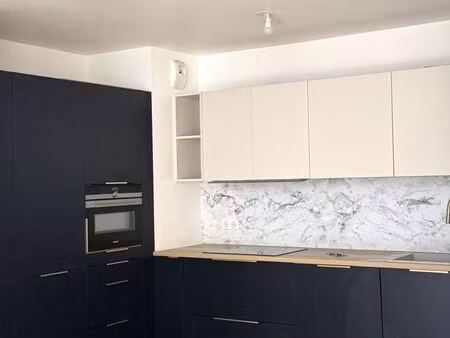 appartement à paris (75019)