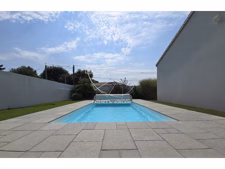 maison recente t4 avec piscine !
