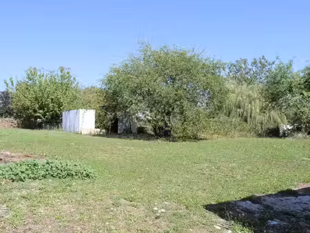 01160 druillat : terrain à bâtir