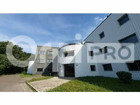 location bureaux 189 m²