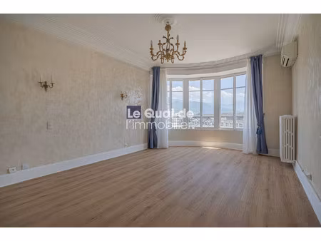 vente d'un appartement t5 (134 m²) à grenoble