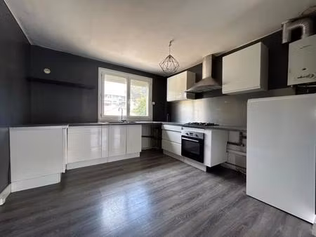 a louer - appartement type 3 proche tamaris