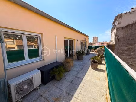 exclusivite – t2 dernier étage avec terrasse et parking ---