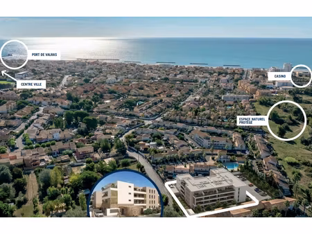 valras-plage. t4 de 85 m². le privilège du plain-pied avec une terrasse sud de 33 m² face 