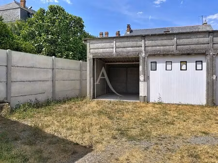 à louer garage-parking 12 m² – 72 € |cholet