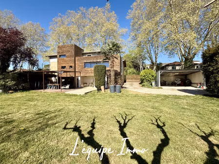 maison t5 avec dépendances et grand terrain