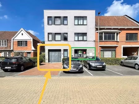 commercieel te huur in sint-amandsberg