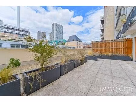 appartement de luxe de 2 pièces en vente à motte-picquet  commerce  necker  paris  île-de-