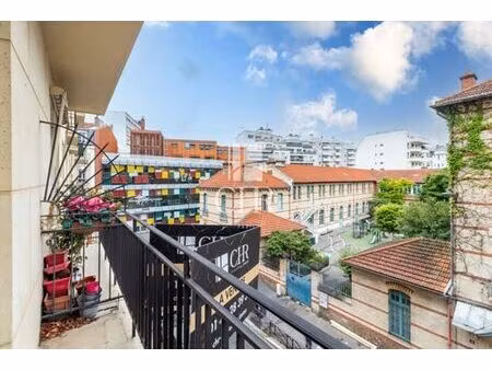 appartement de luxe de 63 m2 en vente motte-picquet  commerce  necker  france