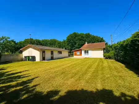 vente maison 4 pièces 91 m² à talais (33590)  168 000 €