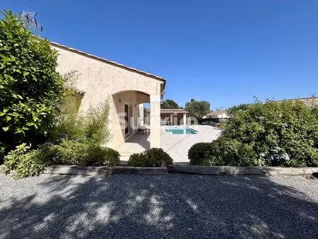 villa 4 pièces avec piscine face au rocher de roquebrune