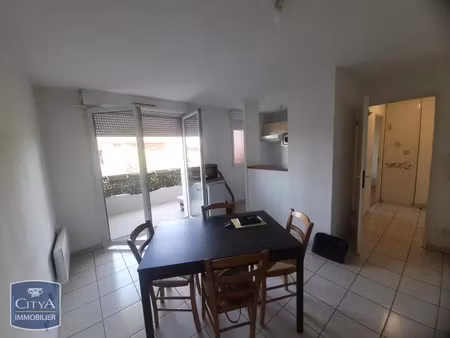 appartement à louer 2 pièces 41.56 m² - le passage (47) - 645€