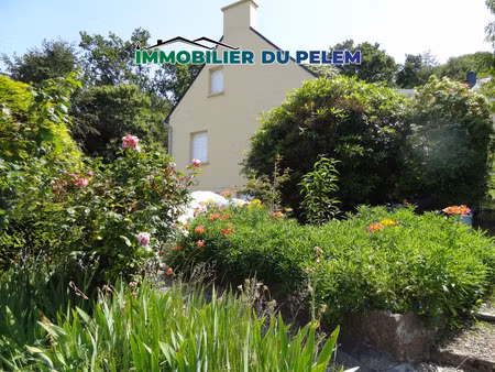 maison avec logement indépendant – rostrenen