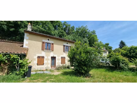 achat maison 9 pièces 154m² croutelle 86240