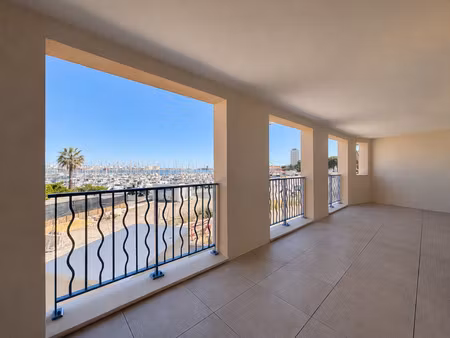 exclusivite - vue mer et port à couper le souffle apparte