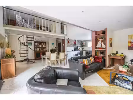 achat maison 6 pièces 162m² pugnac 33710