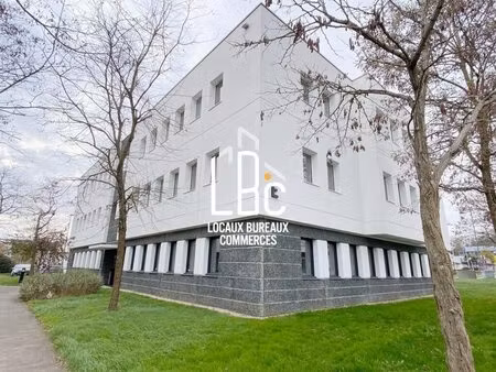vente bureaux 210 m²