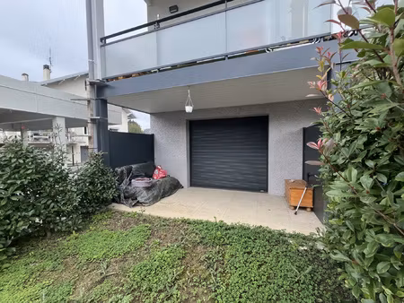 appartement t2 en rdc avec terrasse