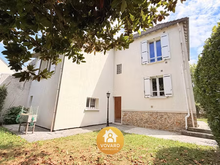 maison 4 chambres sur différents niveaux
