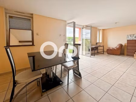 location maison 5 pièces 142 m² à les halles (69610)