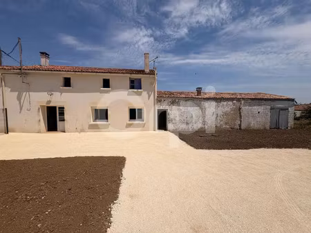 vente maison 2 pièces 120 m² balanzac (17600)