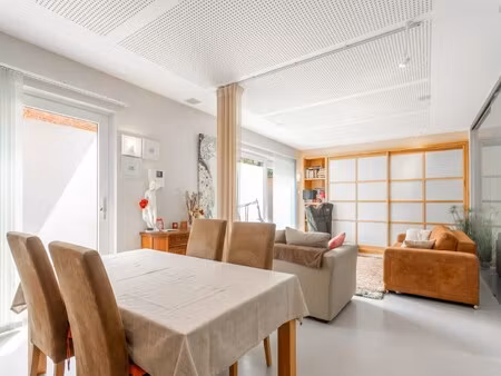 appartement te koop in oostrozebeke met 1 slaapkamer