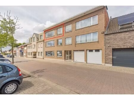 appartement te koop in ruisbroek met 2 slaapkamers