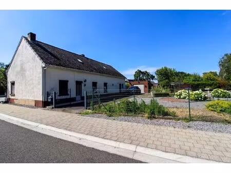 huis te koop in maasmechelen met 2 slaapkamers