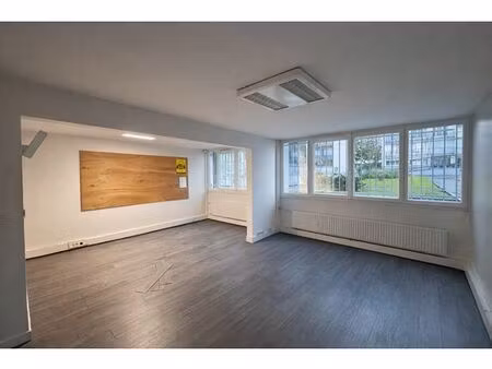 location local d’activités montrouge 92120 150m²