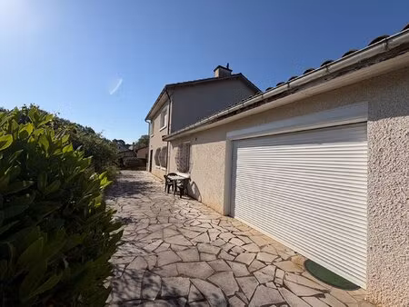 a vendre grande maison sur boulazac type 6 avec garage