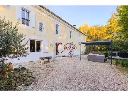 propriété de 395m² - revenus locatifs - 300m2 à rénové - écuries / boxes