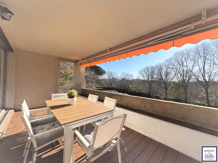 location appartement 3 pièces 80m²