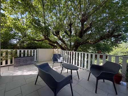 a vendre jolie maison type 6 dans une impasse à coulounieix chamiers (24660) avec vue&...