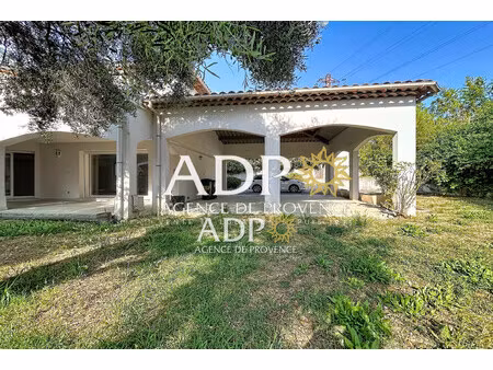 location maison 4 pièces 139m² la roquette sur siagne 06550