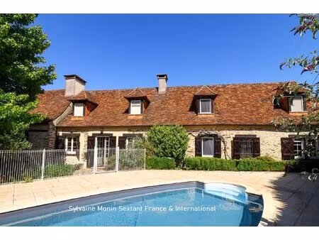 propriété de caractère en pierre avec piscine et grange  alliant charme de l'ancien et...
