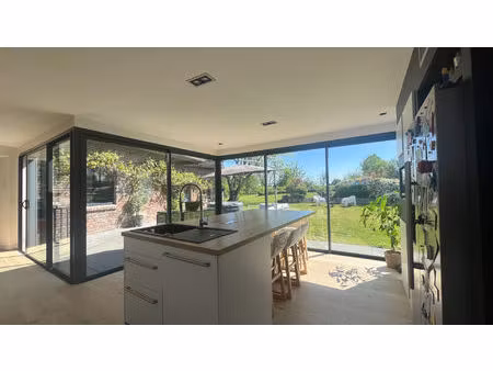 achat maison 8 pièces 256m²