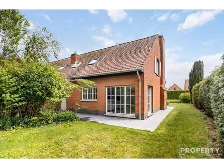 huis te koop in meulebeke met 3 slaapkamers
