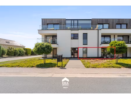 appartement te koop in bree met 2 slaapkamers
