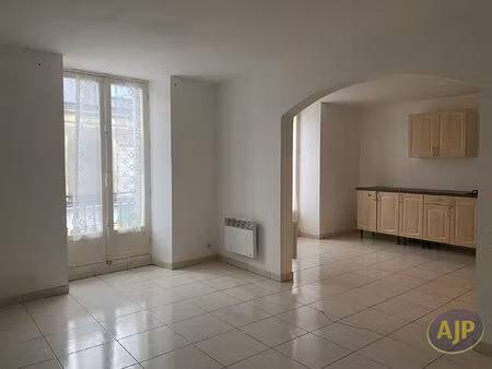 appartement nozay 3 pièce(s)