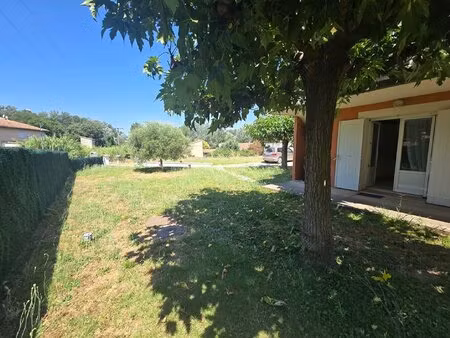 maison familiale montfrin  terrain 940m2