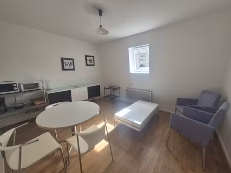 location appartement 2 pièces 28m² lille 59000