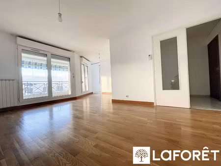 location appartement 2 pièces 64 m² à bourgoin-jallieu (38300)
