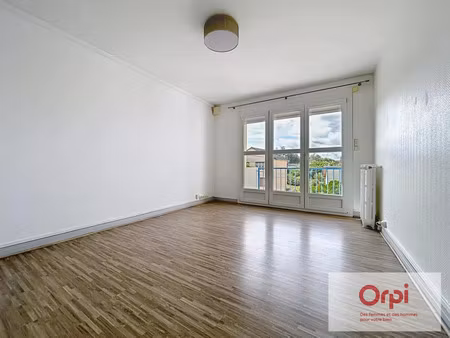 location appartement 3 pièces 54 m² à montluçon (03100)