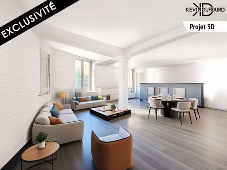 maison de ville de 140m² avec cour à aubenas